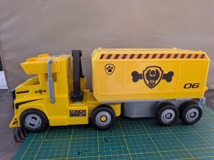 Camion de Ruben big truck pat patrouille