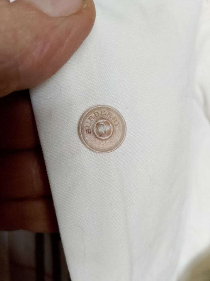 Superbe veste Burberry enfant - photo numéro 7