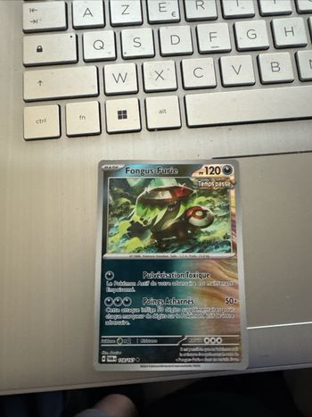 Carte Pokémon Fongus-Furie 118/167 Brillante