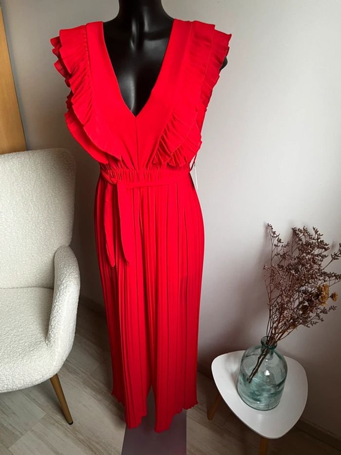 Combinaison unie rouge très tendance - photo numéro 4