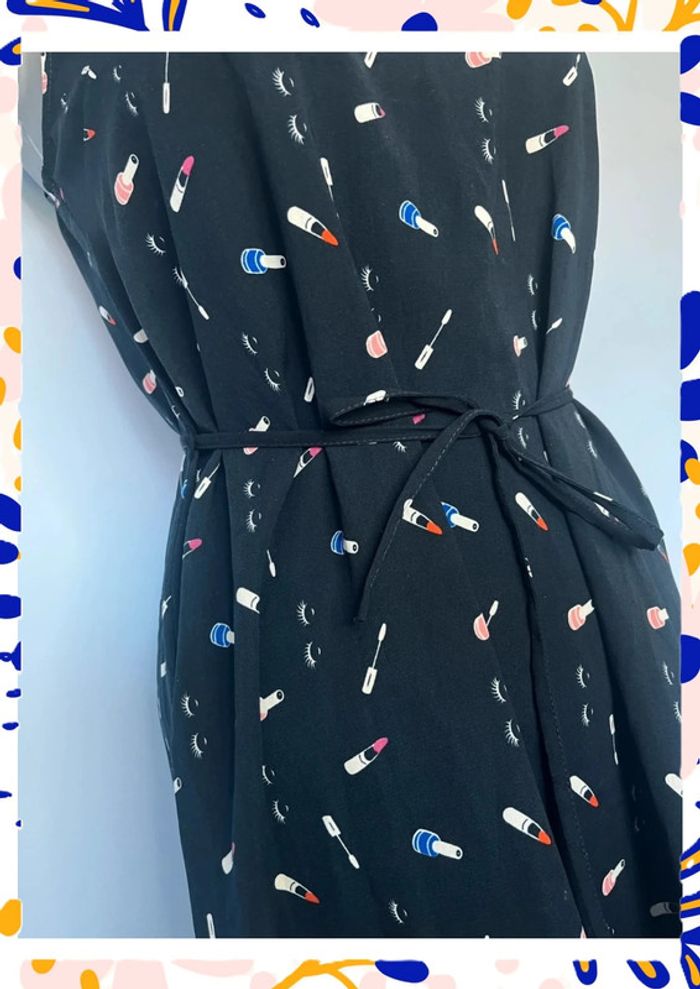 đ€ Robe noire imprimĂ©e maquillage â Naf Naf - Taille 34 - photo numĂ©ro 2