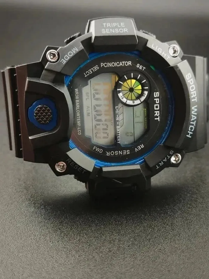 Montre bleue & noire, digitale, multifonctions - photo numéro 7