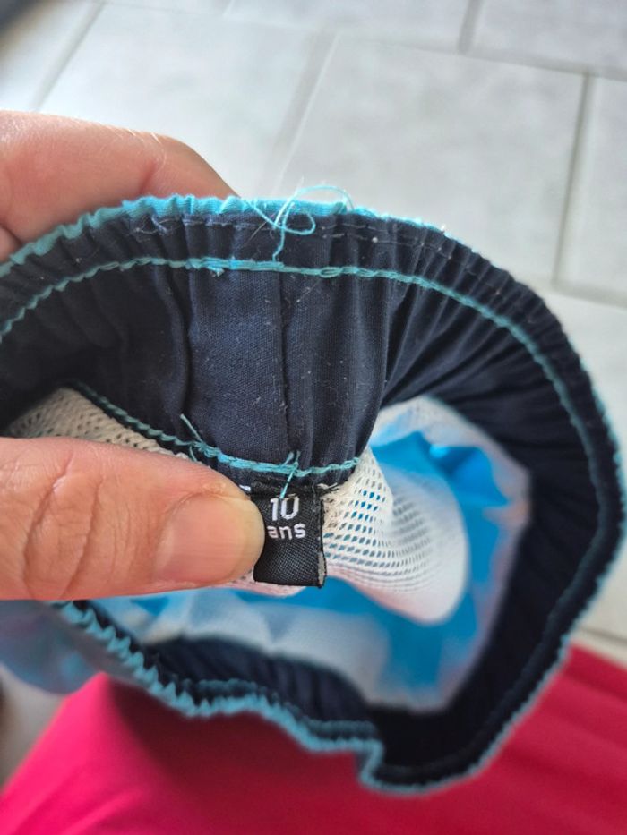 Short de bain taille 10 ans - photo numéro 3