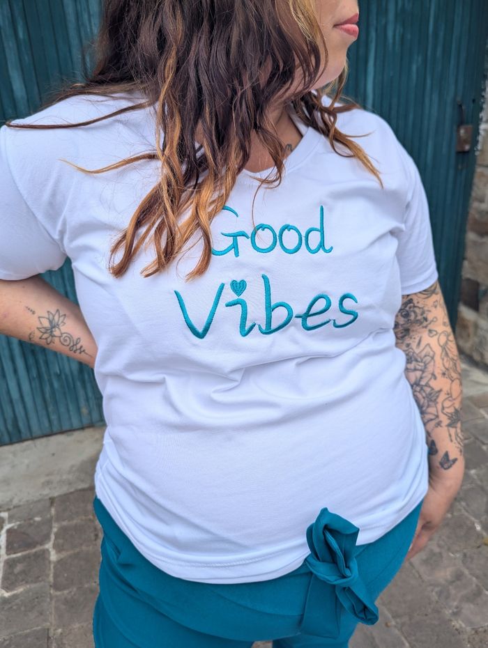 T-shirt Good vibes blanc/bleu canard
TU - photo numéro 3