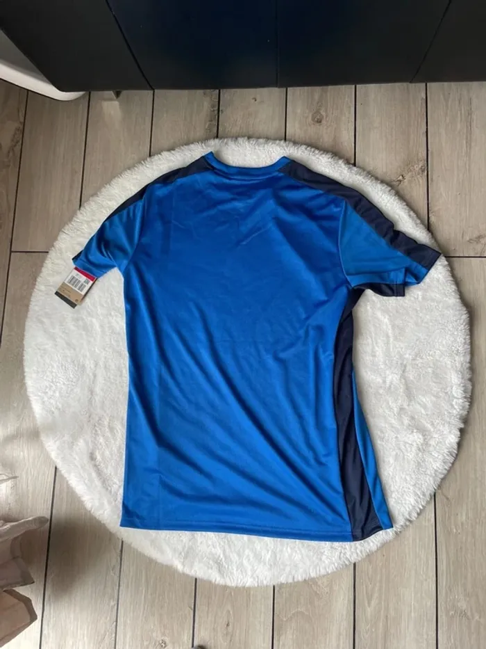 Tee shirt sport Nike - photo numéro 7