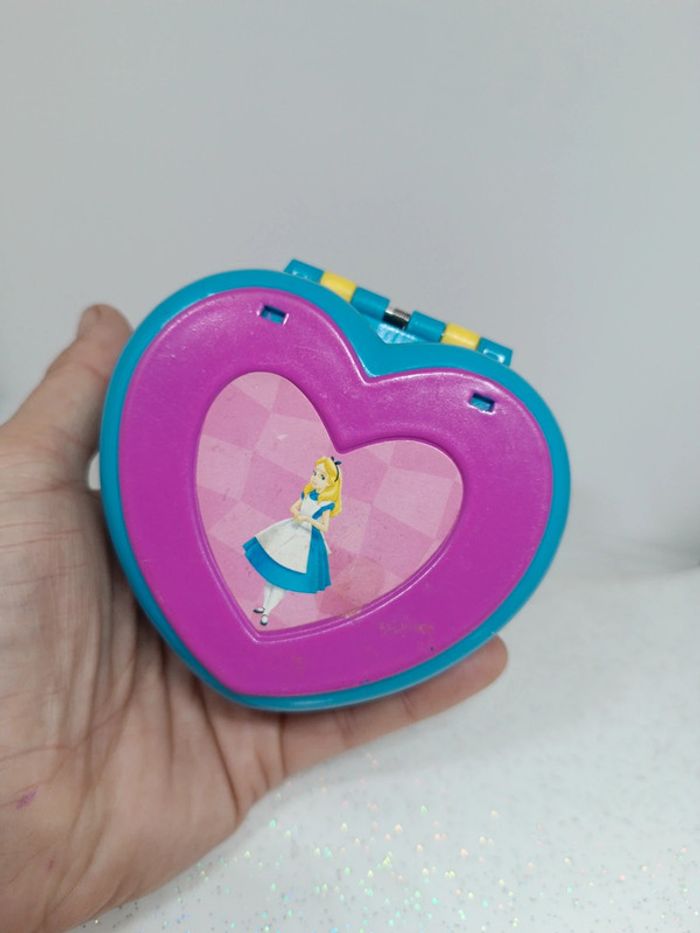 Polly pocket Disney mattel makeup surprise playset coeur bleu blue Heart Alice merveilles wonderland - photo numéro 17