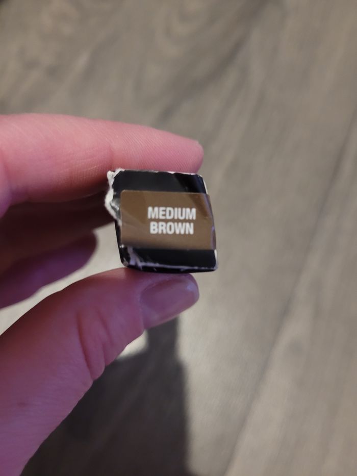 Crayon à sourcils fin Anastasia Beverly Hills - photo numéro 3