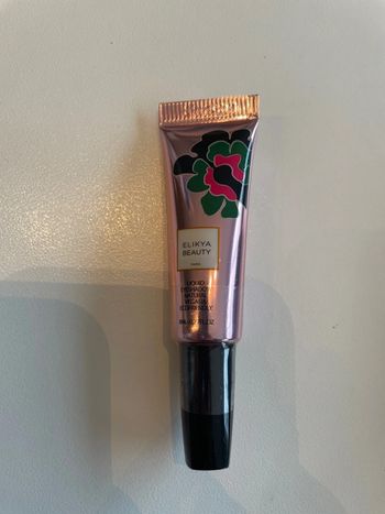 Elikya Beauty fard à paupières liquide rosé irisé