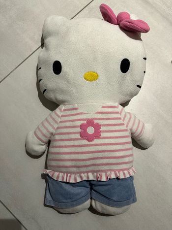 Peluche hello kitty
