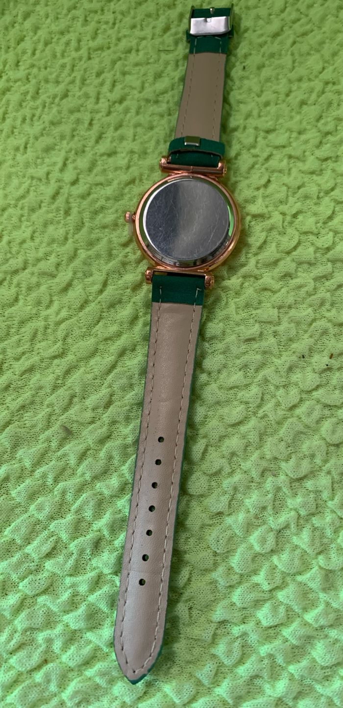 Montre femme neuve - photo numéro 4
