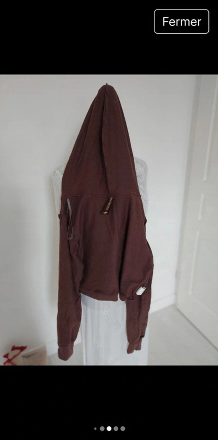 Sweat-shirt à capuche marron
Psssy taille M - photo numéro 8
