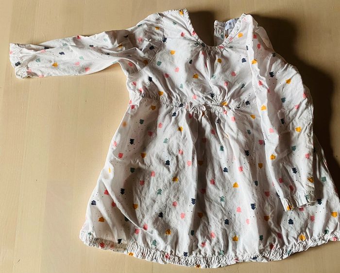 Robe légère motif sapin 18mois - photo numéro 3