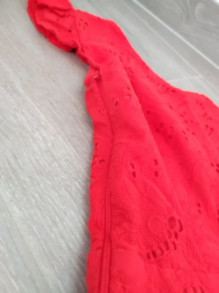 Robe rouge asymétrique XS Etam - photo numéro 4