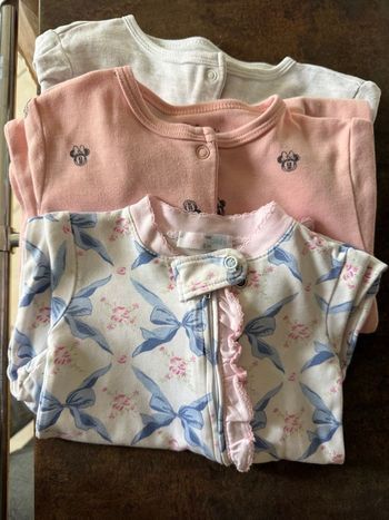 3 Pyjama primark  6 mois