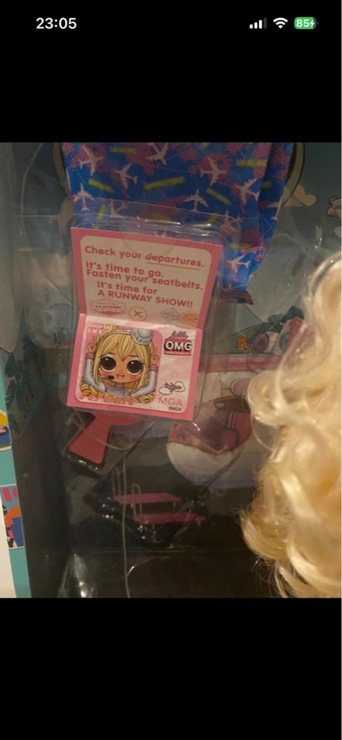 L.O. L. Surprise! OMG World Travel Poupée Mannequin - Fly GURL – avec 15 Surprises - photo numéro 7