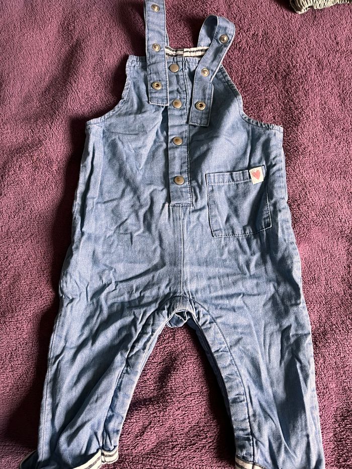 Salopette et haut 6 mois - photo numéro 2