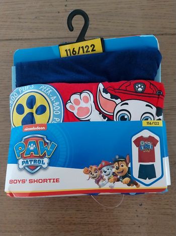 Pyjashort garçon 7ans neuf