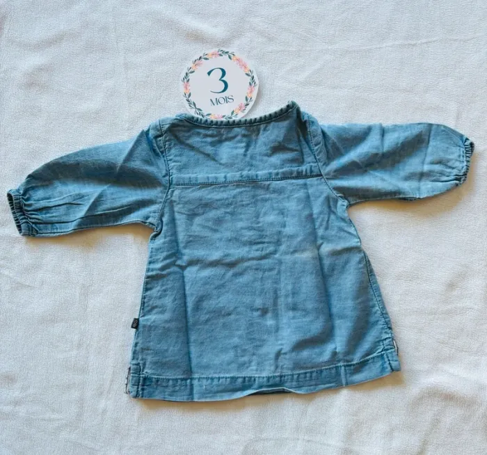 🌸 Blouse en jean - Obaïbi – Taille 3 mois 🌸 - photo numéro 2