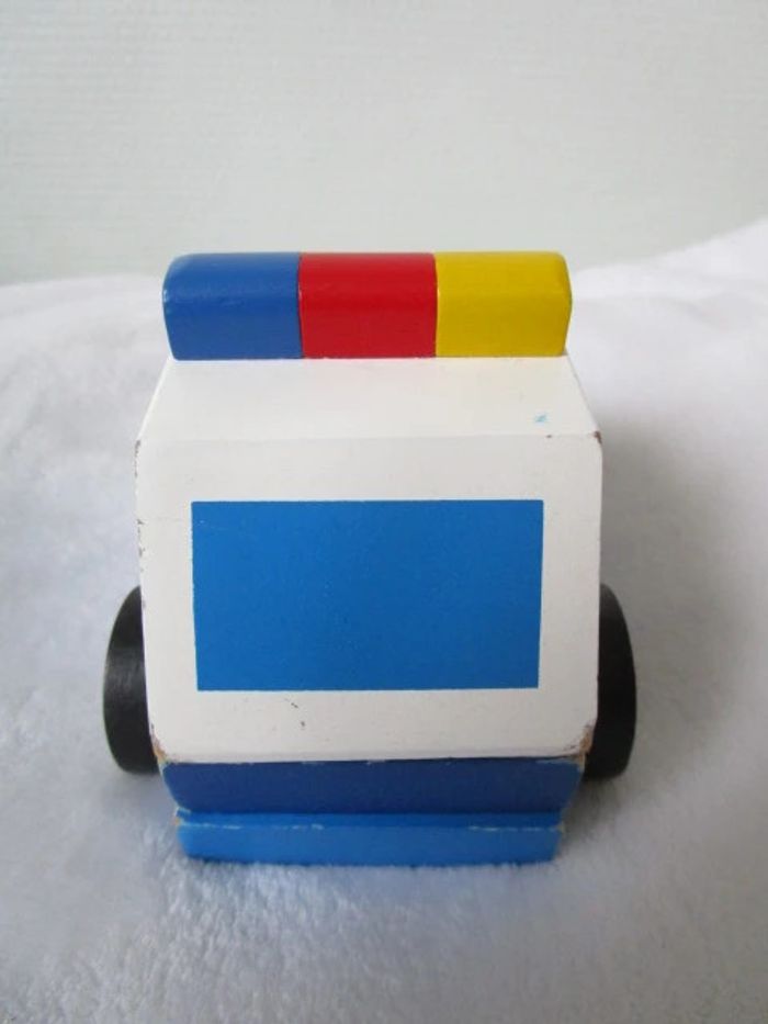 Voiture police bois - photo numéro 5