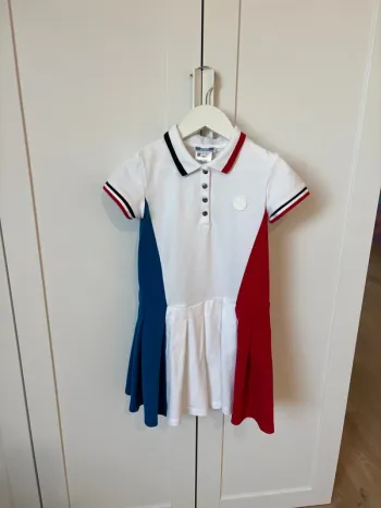 Robe tennis jacadi