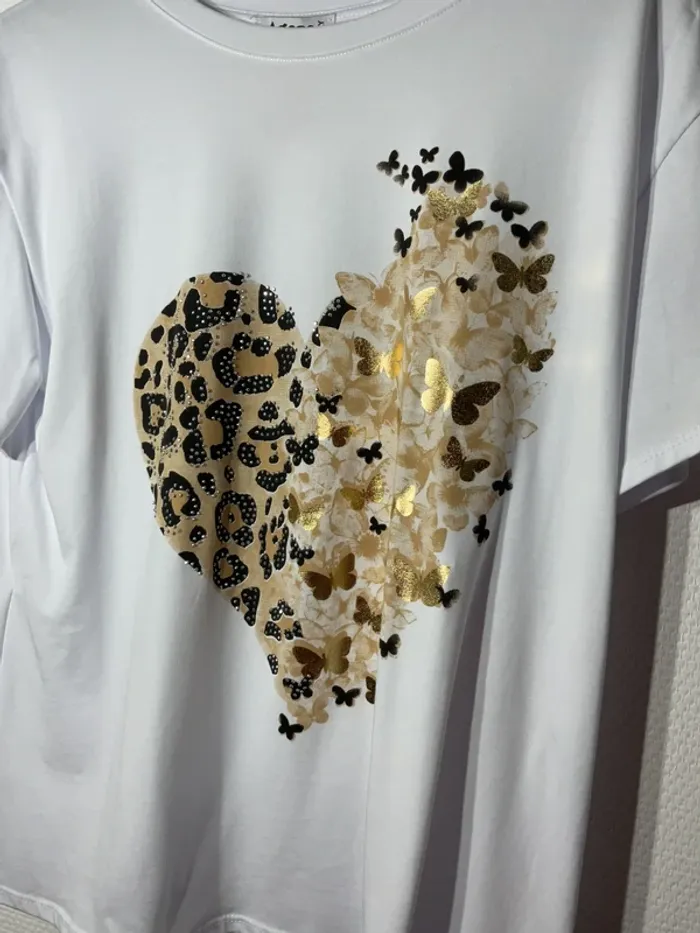 T-shirt « coeur » femme taille unique (38-44)- agape - neuf avec étiquette - photo numéro 2