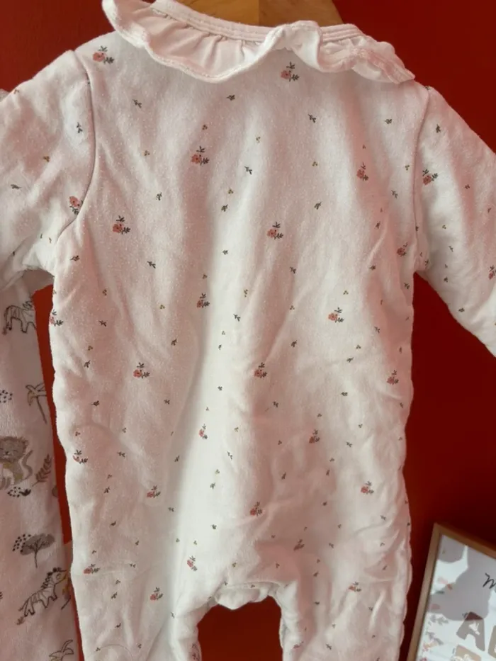 Lot 2 pyjamas chauds taille 6 mois - photo numéro 9