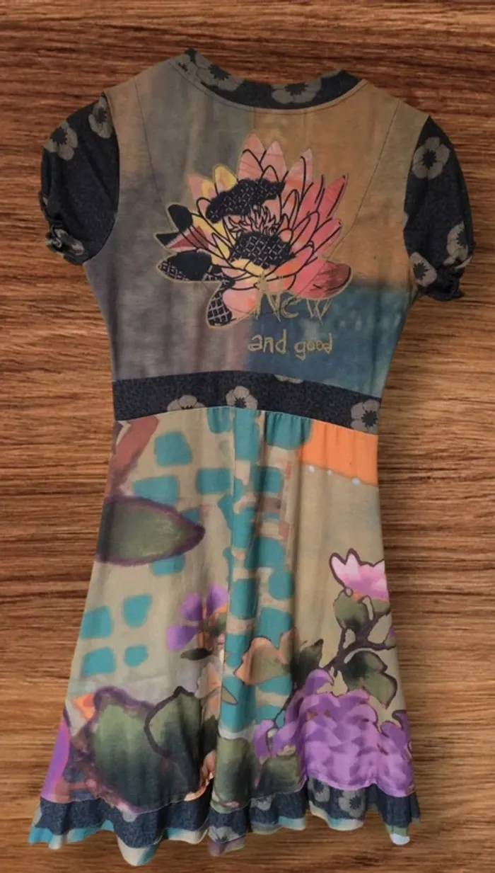 🌀 Robe Desigual - Originale & Colorée - Taille M/L 🌈 - photo numéro 2