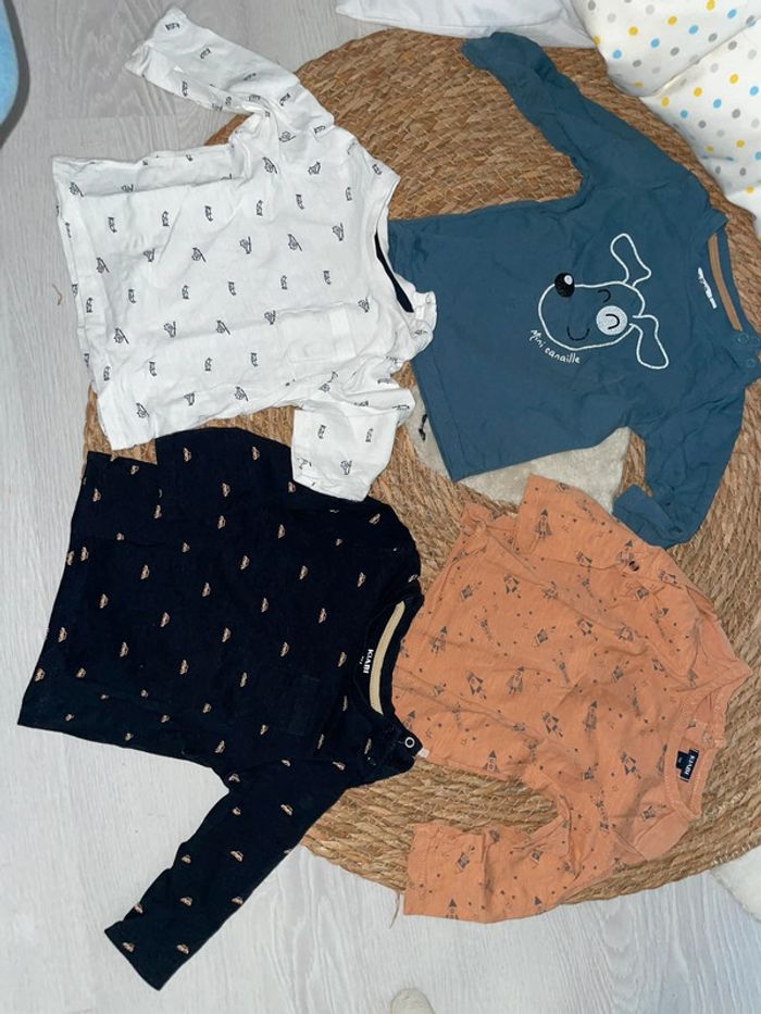 4 maillots - photo numéro 3