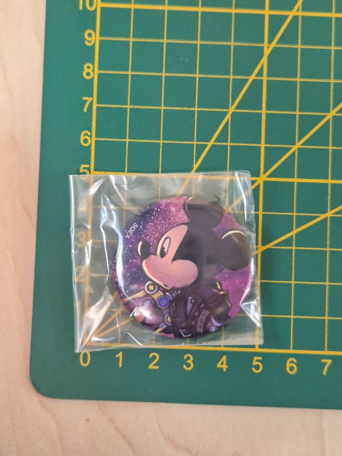 Badge Kingdom Hearts : Mickey - photo numéro 4
