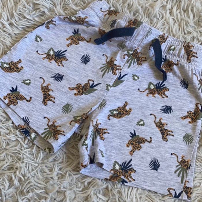 Short kiabi 4ans