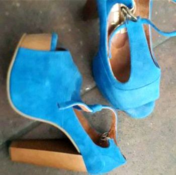 Magnifiques sandales Jeffrey cambell excellent état