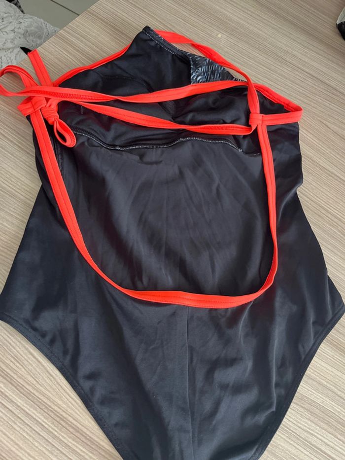 Maillot de bain 1 pièce - photo numéro 2