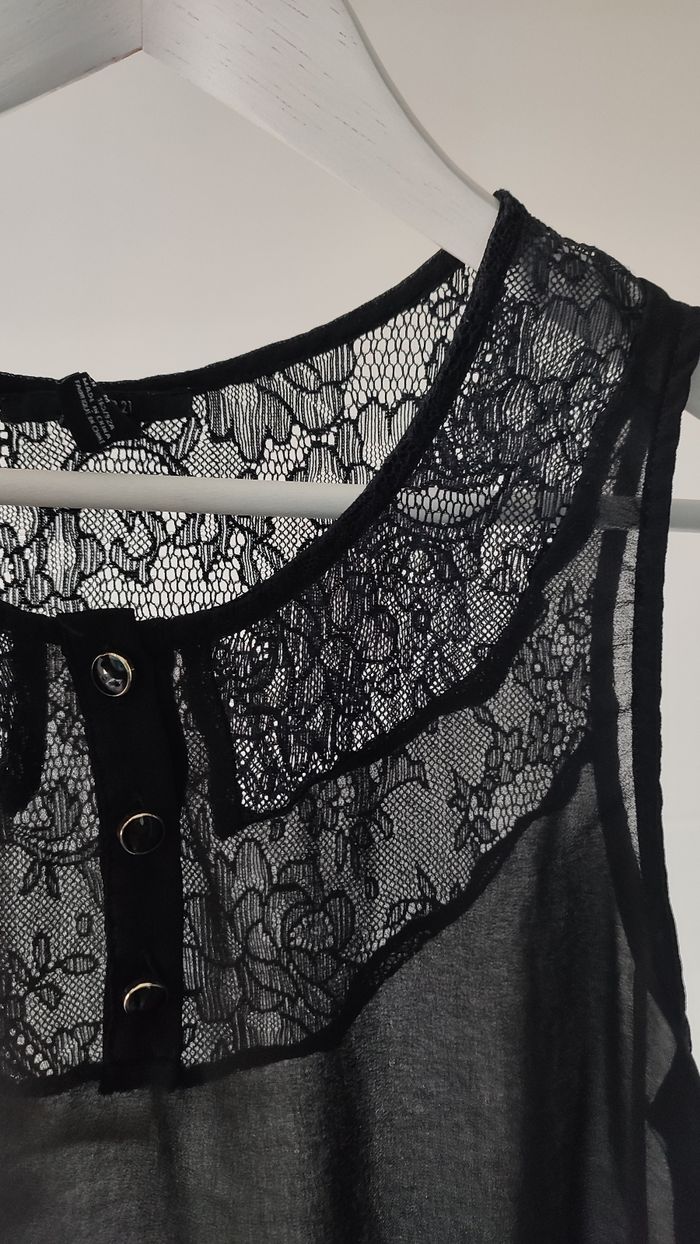 Top noir dentelle - photo numéro 3