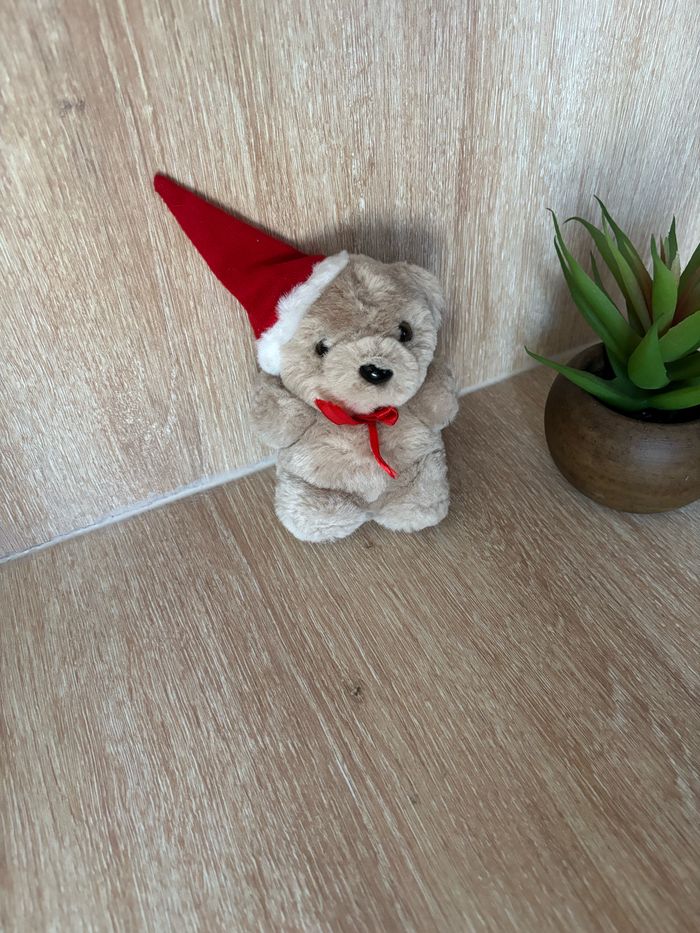 Mini peluche ourson chapeau de Noël