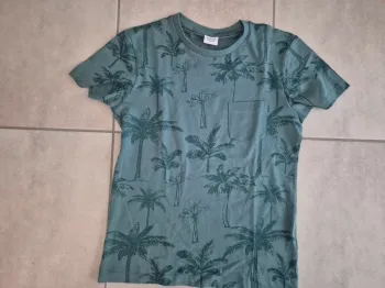 T shirt tape à l'œil