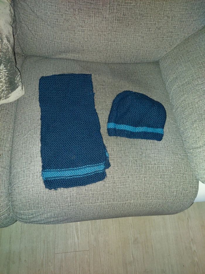 Ensemble bonnet écharpe