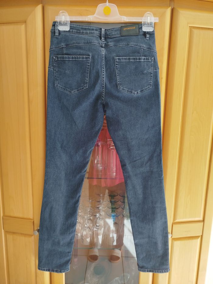 Jean brut taille 38 slim - photo numéro 4
