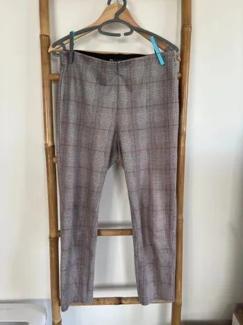 pantalon slim à carreaux zara taille 38 / M