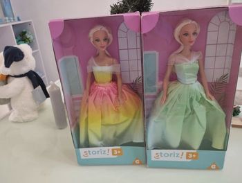 Lot de 2 poupées mannequins neuves robe de soirée jouet fille