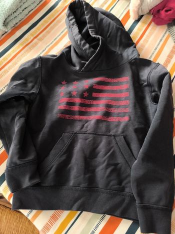 Sweat à capuche tape à l'oeil 8 ans