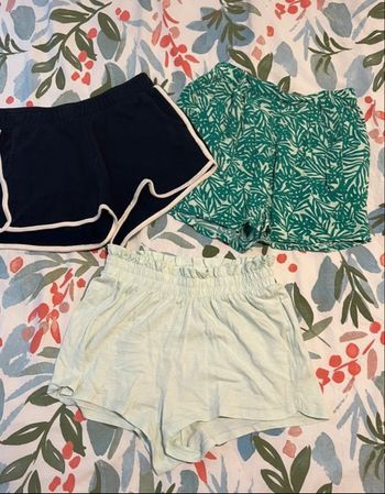 Lot shorts fille 