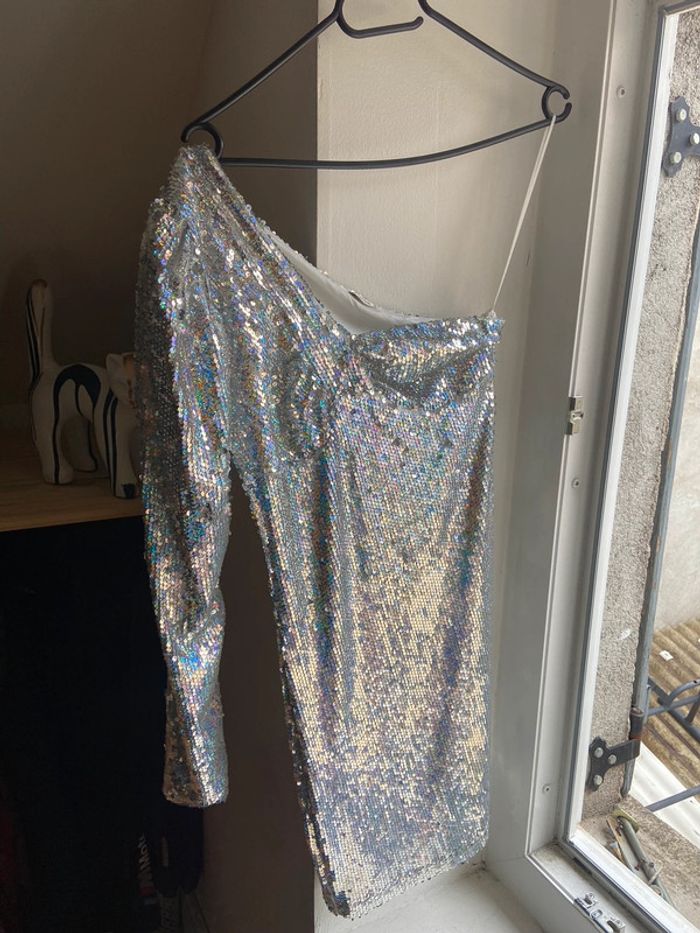 Robe asymétrique à paillettes Pimkie