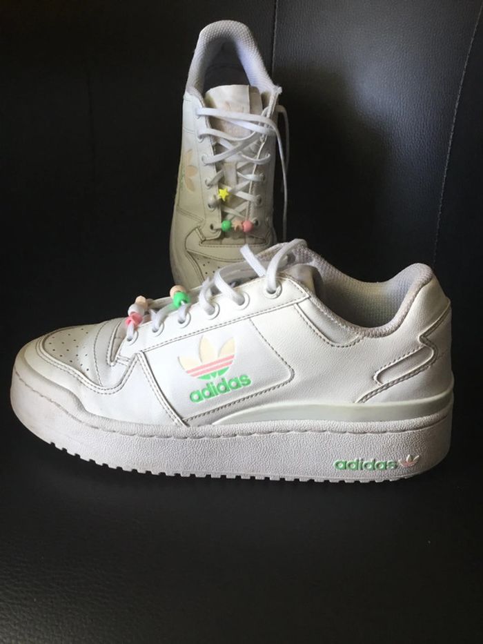 Baskets Adidas fille taille 38 blanches - photo numéro 3