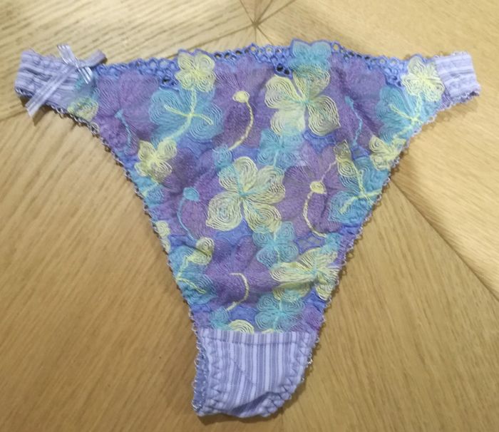 Ensemble lingerie 95C & 40 Solano - Allande - photo numéro 4