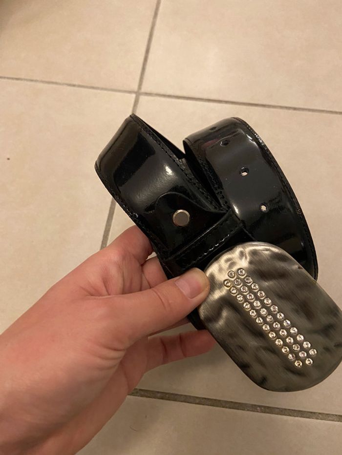 Ceinture vernie - photo numéro 3