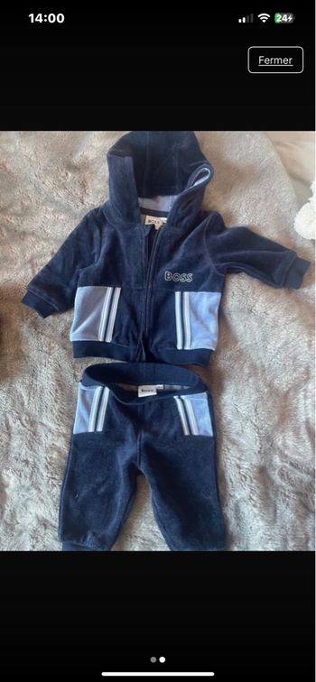 Ensemble neuf  hugo boss baby velours 3 mois
