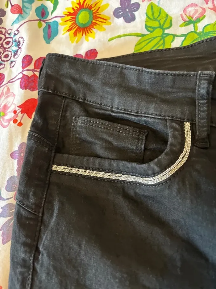 Jeans noir - photo numéro 2