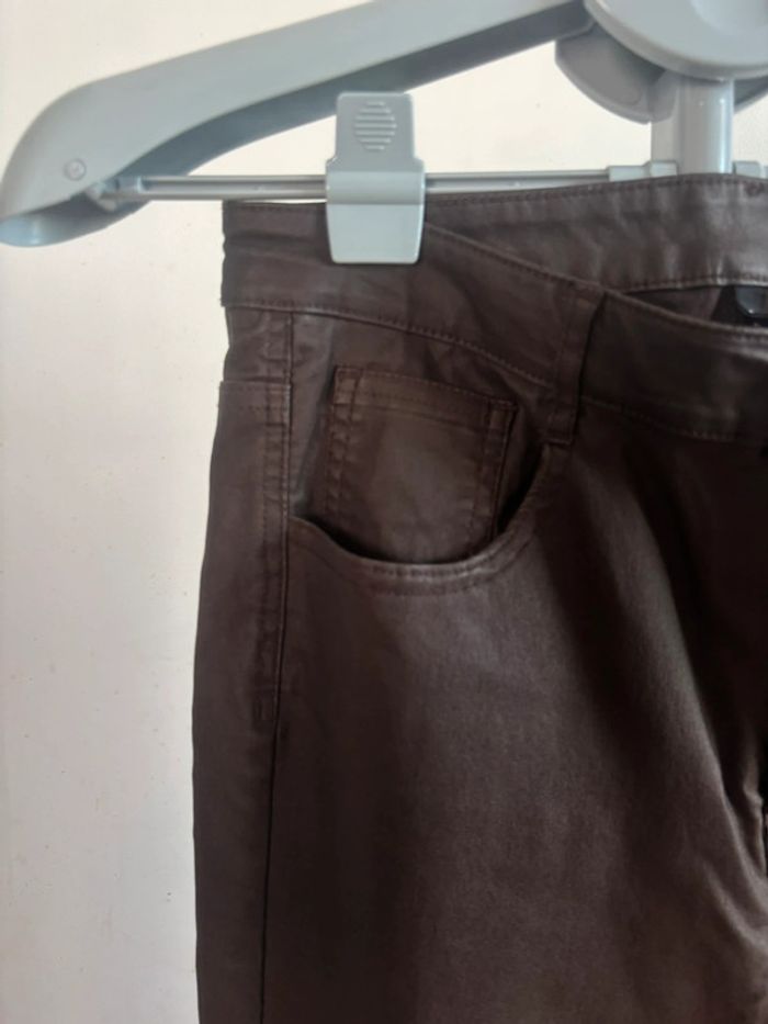 Pantalon coupe droite simili cuir calzedonia taille 38 marron - photo numéro 3