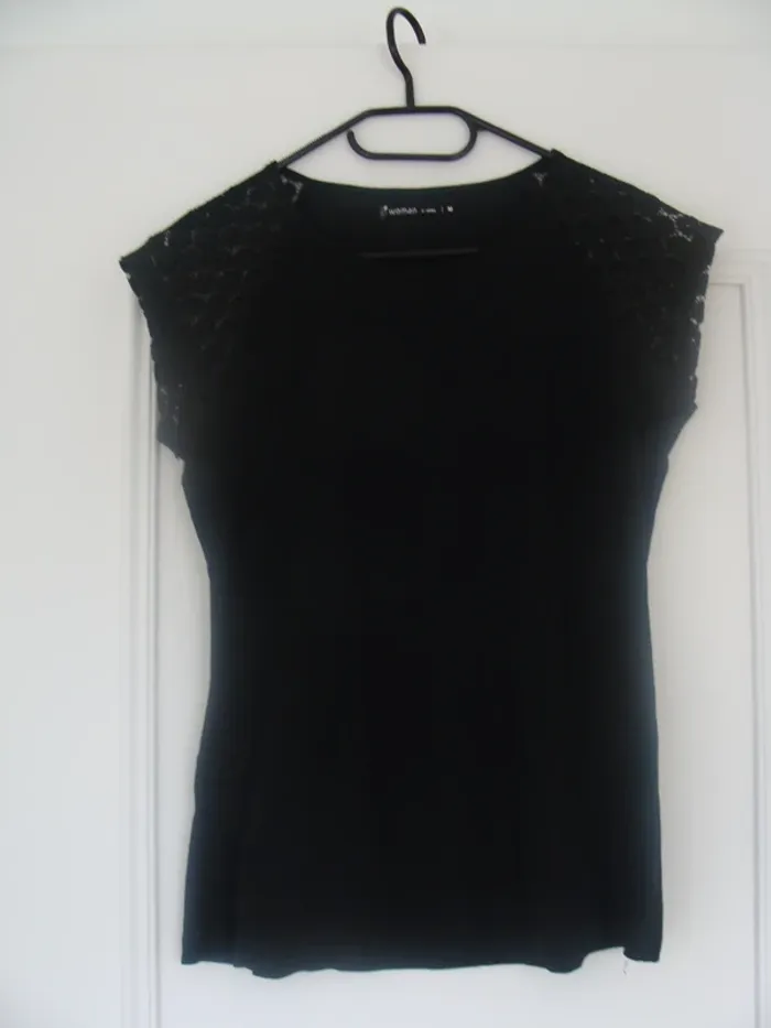 Tee shirt