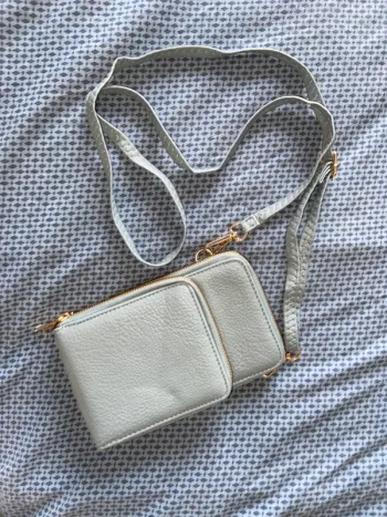 Pochette bandoulière bleu et doré
